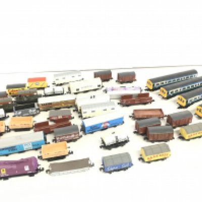 A Collection of N Gauge Wagons And 4 Dummy Cars.