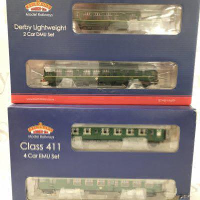 A Boxed Bachman 00 Gauge Class 412 4 Car EMU Set #31-425 And A Derby Lightweight 2 Car DMU Set #32-516A. Both DCC.