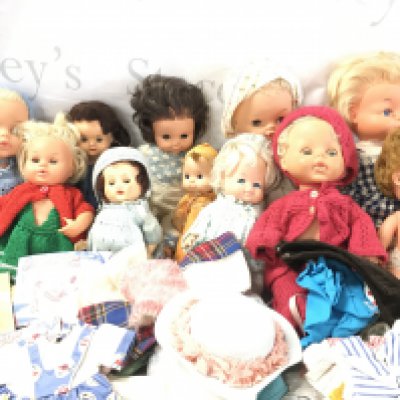 A Collection Of Dolls Including Tiny Tears