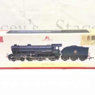 A Boxed Hornby BR 4-6-0 Class B17/2 Shelby Hall. #R3004. DCC.