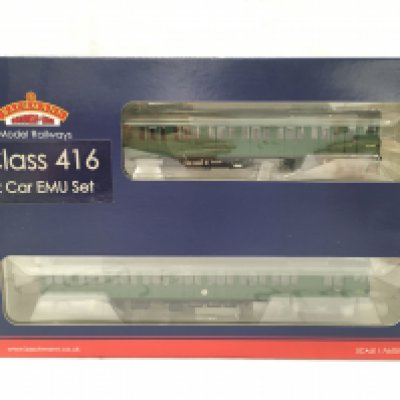 A Boxed 00 Gauge Bachmann Class 416 2 Car EMU Set. #31-376.