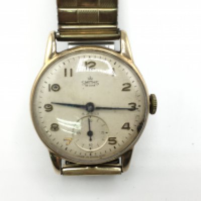 Smiths 9ct gold case wrist watch. Postage B