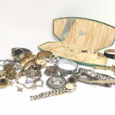 A collection of costume jewellery including necklaces, bracelets and watches. Postage catC