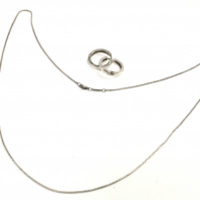 A Thomas Sabo pair of silver earrings and chain