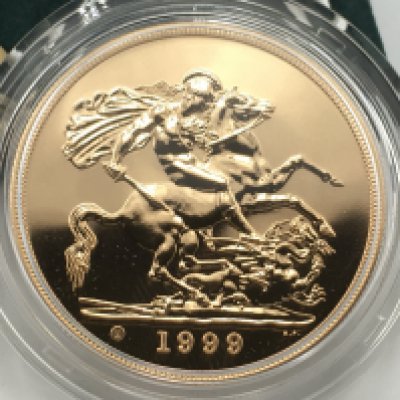 WITHDRAWN -  A brilliant uncirculated gold five pound coin with case. Postage B