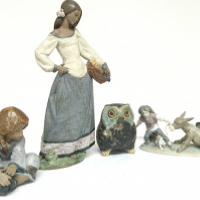 A collection of boxed Lladro figures including a large figure Seasonal Gifts, Little Eagle Owl, Lazy Day, Stubborn Donkey. This lot cannot be posted