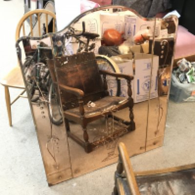 A large peach mirror. 90cm wide by 107cm tall No reserve