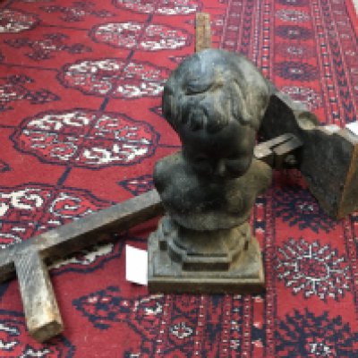 A pair of five dogs with cherubs on ends