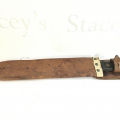 A British Army Martindale Crocodile machete with leather sheath, 52cm long. This lot cannot be posted