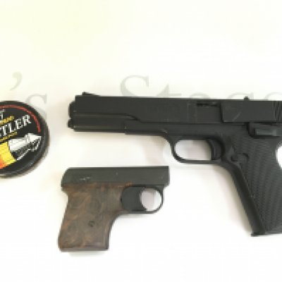 A G.10 Repeater BB gun 4.5mm made in California USA and a EM-GE mod 6 6mm calibre starting pistol made in West Germany. This lot cannot be posted