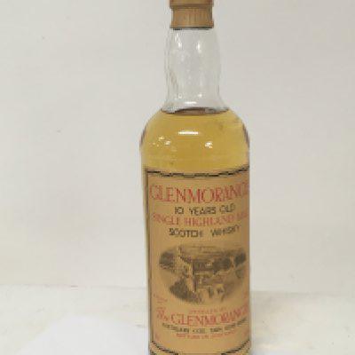 A late 1960s bottle of Glenmorangie 10 year old single Highland Malt Whisky. 75cl bottle. NO RESERVE