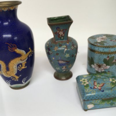 A collection of cloisonn&#2013265929 a jar and cover two vases and a box with a hinged lid. NO RESERVE