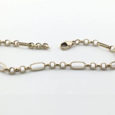 A 9ct gold bracelet A/F. 5.5g Postage A
