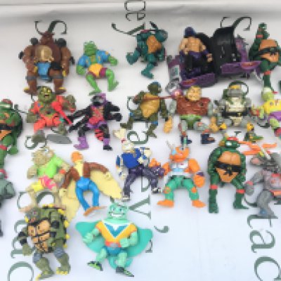 A Collection Of Vintage Teenage Ninja Hero Turtles Figures Etc.