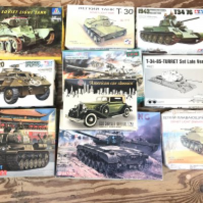 A Collection Of Boxed Plastic Model Kits. No Reserve.