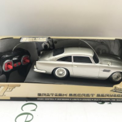 A Boxed Toy State James Bond Skyfall R/c Aston Martin.