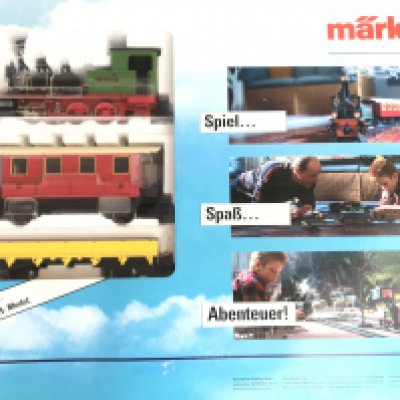 A Boxed Marklin Gauge 1 Train Set 5440 Includes 0-6-0 Black/Green Loco. No Reserve.