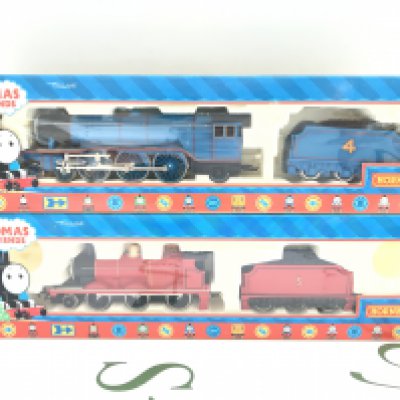 2 X Boxed Hornby 00 Gauge Thomas And Friends Gordon And James. No Reserve.