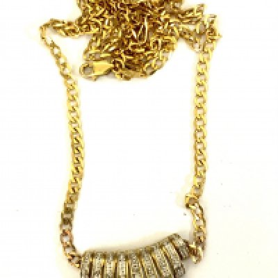 A 1930s style 9ct gold and diamond necklace with integral pendant. 8.1g. (A)
