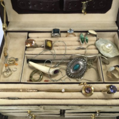 A collection of costume jewellery including silver and gold items. Postage B