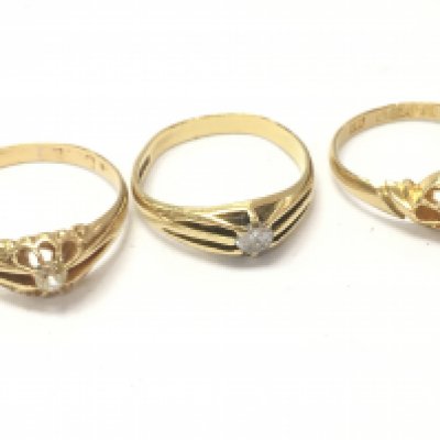 18ct gold diamond gypsy rings , Total weight 10g . Postage category A