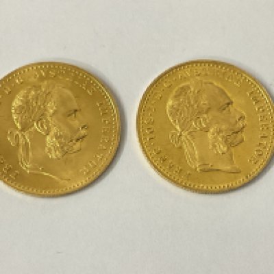 Two cased Austrian 1915 1 Ducat coins. Postage category A.