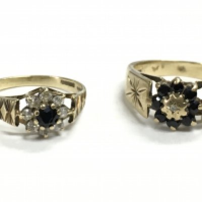 Two 9 carat cluster rings size L. 5.6g Postage category A