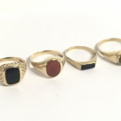 9 carat gold signet rings set with gemstones. Total weight 11.6g. Postage category A