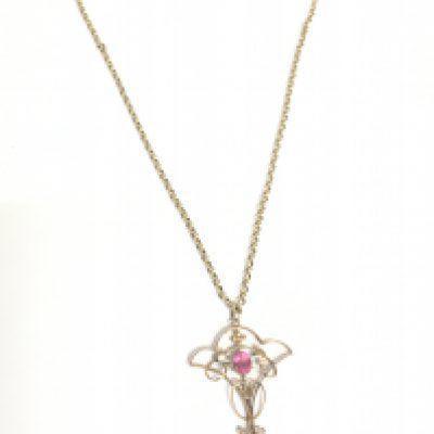 An Edwardian pendant on a 9 carat gold chain. 7.8g Postage category A