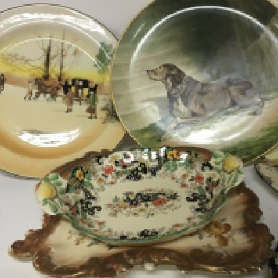 A collection of Doulton plates and other Victorian plates one hand painted with a dog. NO RESERVE