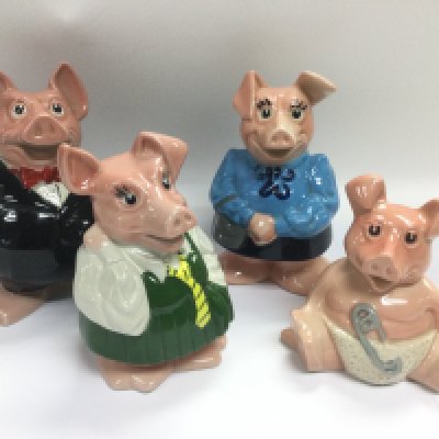 Four Wade Natwest pigs. Shipping category D.