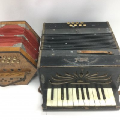 Two vintage accordions. Shipping category C. NO RESERVE