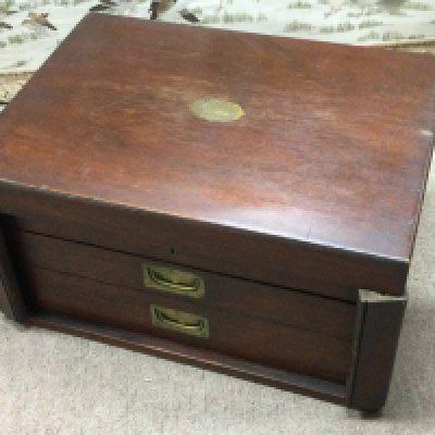 A cutlery box with Viner and Hall cutlery 32x45x24cm. This lot cannot be posted