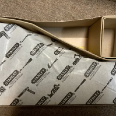 A new boxed Stanley 41/2 12-045 Bailey plane.