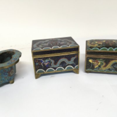 Two Cloisonn&eacute; boxes decorated 12cm wide with dragons and a small jardiniere (3)