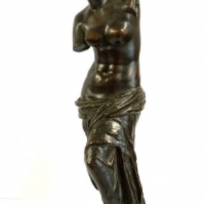 French Bronze Statuette of the Venus de Milo, stamped Barbedienne SondeurC.1900, inscriptions to underside, 31cm.