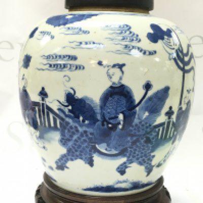 A Export Chinese blue and white ginger jar with ceremonial scene design. This lot cannot be posted
