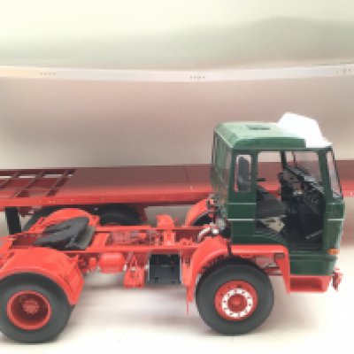 A Hachette Partworks Model Of Eddie Stobart Haulage Truck Twiggy. 1:12 Scale. Part Built with all Magazines And Parts.(3).