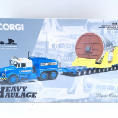 A Boxed Corgi Heavy Haulage Econofreight Heavy Transport. #18001.