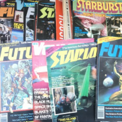 A Box Containing Various SI-Fi Comics And Magazines. No Reserve.