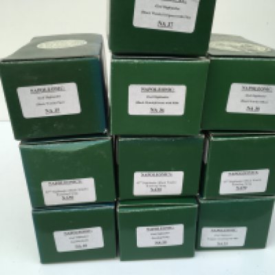 A collection of 10x boxed King and Country Napoleonic Minature Military models featuring the 42nd Highlanders including NA35 to NA38 and NA49 to NA51 (4 off NA50). No reserve