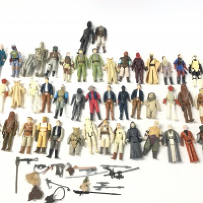 A Collection of Playworn Vintage Star Wars Figures. Including An Anakin Skywalker. No Reserve.