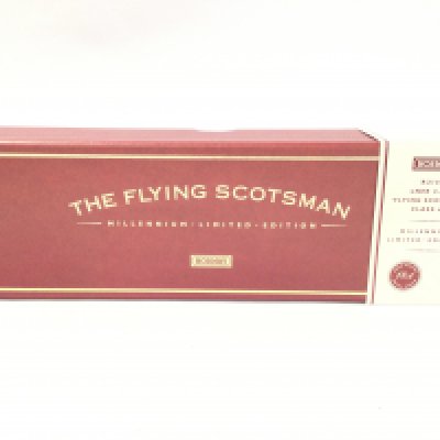 A Boxed Hornby 00 Gauge Millennium Limited Edition Flying Scotsman. #R2146