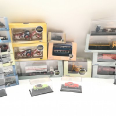 A Small Collection of Boxed Oxford Diecast. No Reserve.