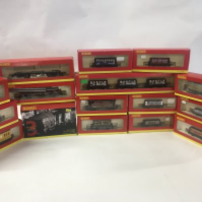 A collection of 16 x boxed model railway wagons by Hornby. 00 gauge. No reserve