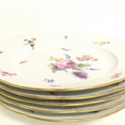 19th century Meissen floral decorated plates. This lot cannot be posted.