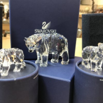 Three boxed Swarovski polar bear including mother and two cubs