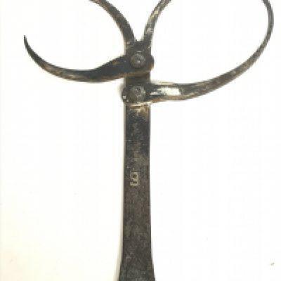 A hand forged blacksmith antique callipers. Postage category C
