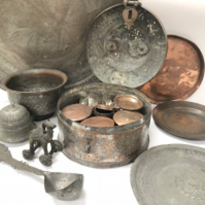 A Collection of assorted Middle Eastern metal wear.