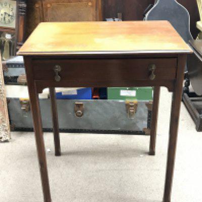 A walnut side table, dimensions 46x62x74cm. NO RESERVE